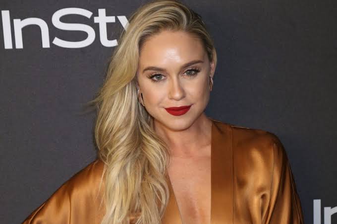 Becca Tobin Real Name, Net Worth, Age, Height, Biography, Children, Husband, Parents